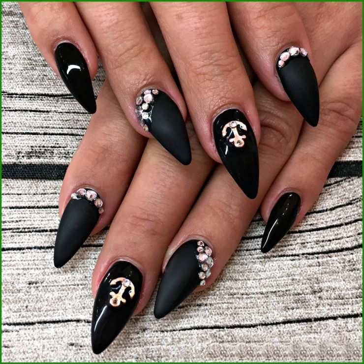 Nageldesign Flyer Vorlagen